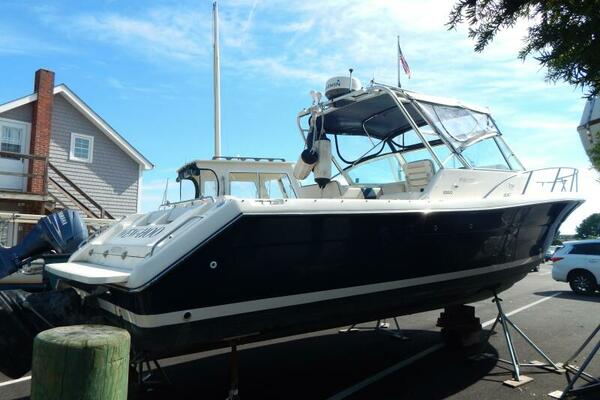 2001 Pursuit 2860 Denali