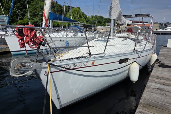 Sea Squatch 34ft Beneteau Yacht For Sale