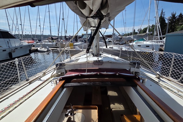 Sea Squatch 34ft Beneteau Yacht For Sale