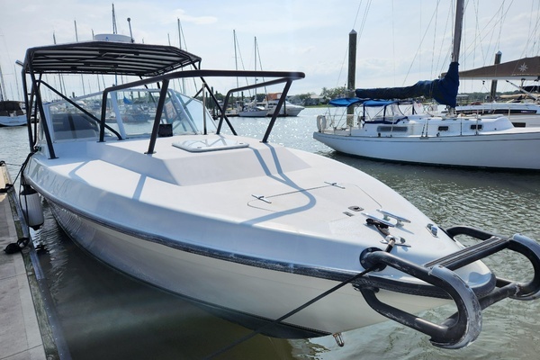 Photo of the 2001 Contender 35 Side Console