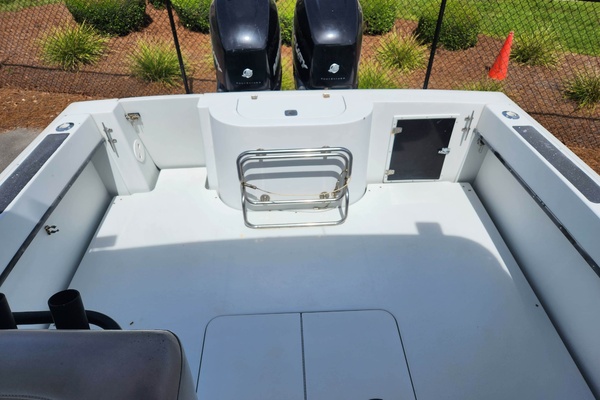 35ft Contender Yacht For Sale