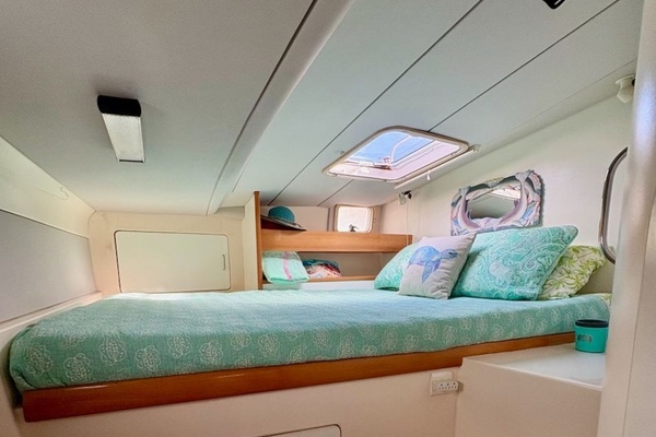 Mysterium 2 38ft Leopard Yacht For Sale