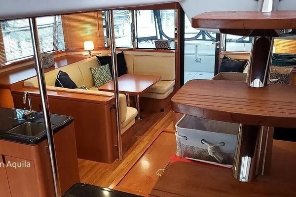 48ft Aquila Yacht For Sale