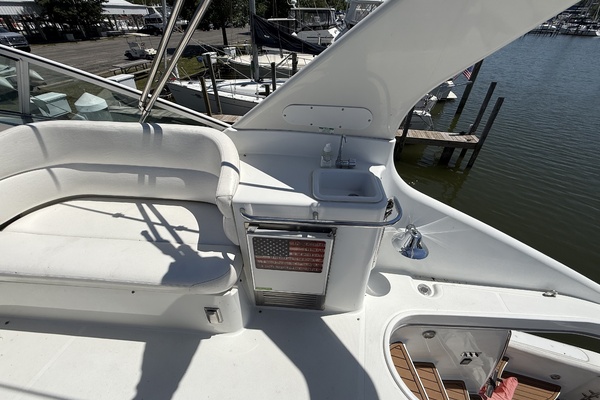 Regina Rae 46ft Carver Yacht For Sale