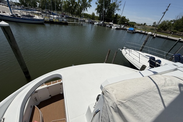 Regina Rae 46ft Carver Yacht For Sale
