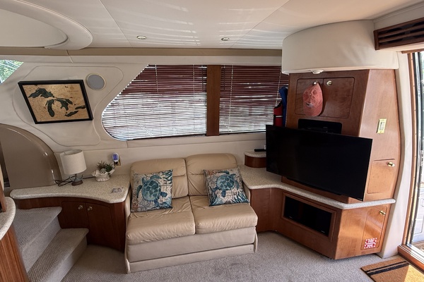 Regina Rae 46ft Carver Yacht For Sale