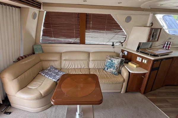 Regina Rae 46ft Carver Yacht For Sale