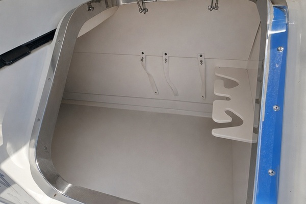 Sea Ray 520 Sundancer Yacht For Sale