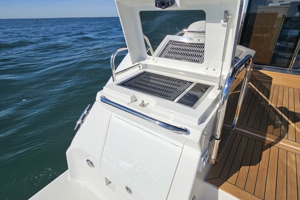 2019 Sea Ray 52