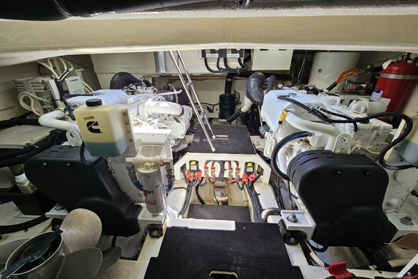 REFLECTION 52ft Sea Ray Yacht For Sale