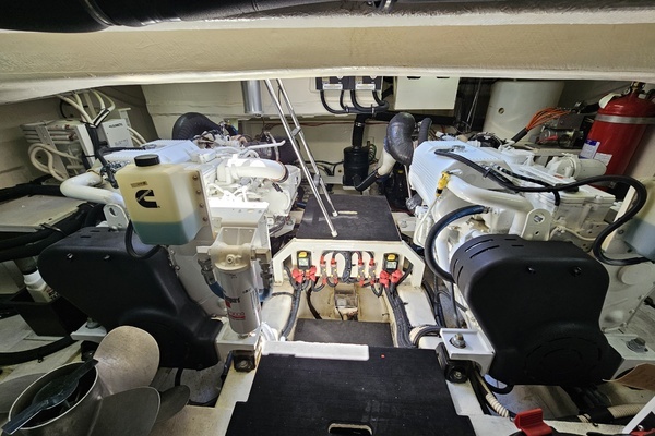 2019 Sea Ray 52