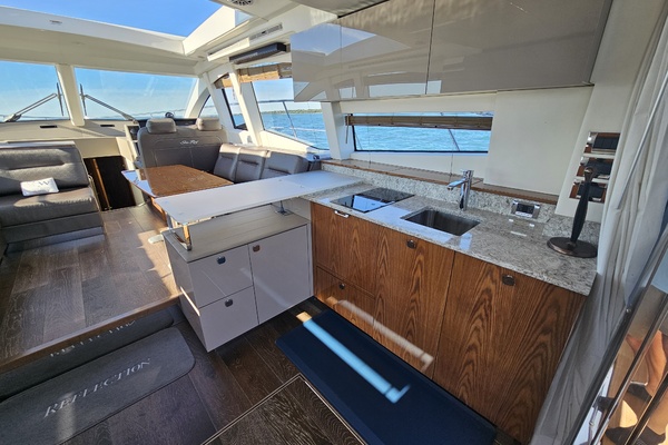 REFLECTION 52ft Sea Ray Yacht For Sale