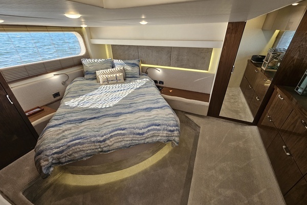 2019 Sea Ray 52