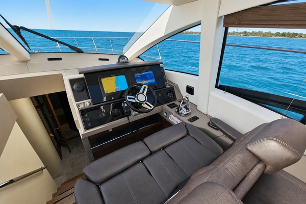 REFLECTION 52ft Sea Ray Yacht For Sale