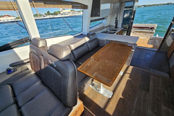 REFLECTION 52ft Sea Ray Yacht For Sale