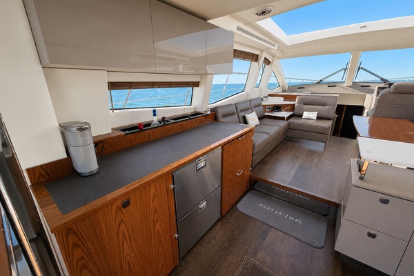 REFLECTION 52ft Sea Ray Yacht For Sale