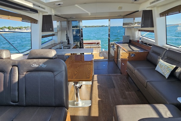 REFLECTION 52ft Sea Ray Yacht For Sale