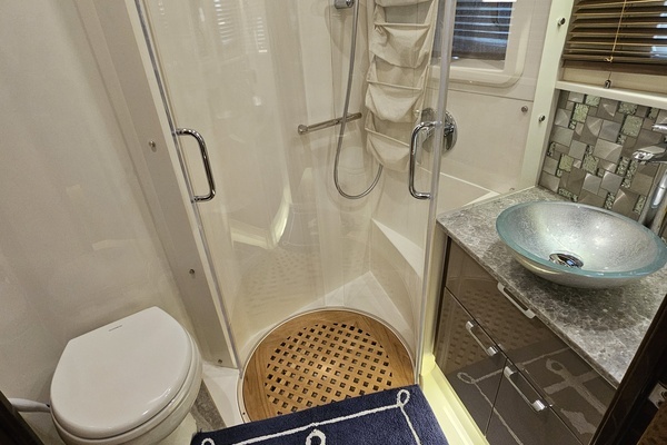 2019 Sea Ray 52