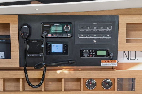 49ft Jeanneau Yacht For Sale