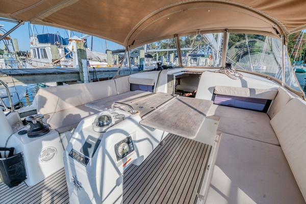 49ft Jeanneau Yacht For Sale