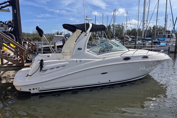 26ft Sea Ray Yacht For Sale