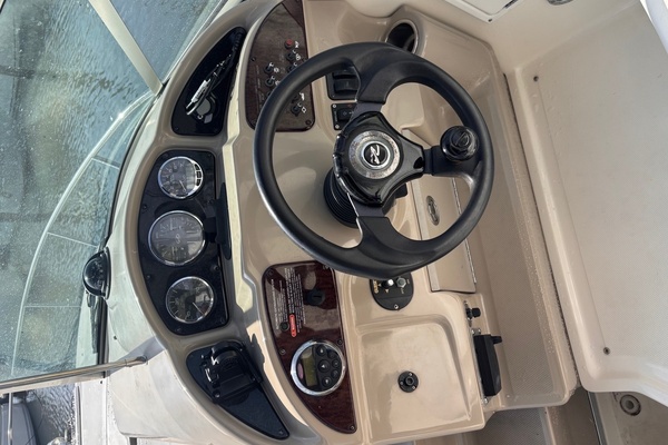 26ft Sea Ray Yacht For Sale