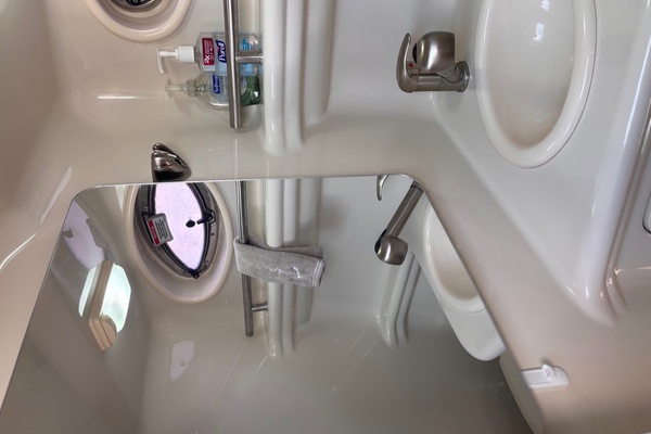 26ft Sea Ray Yacht For Sale