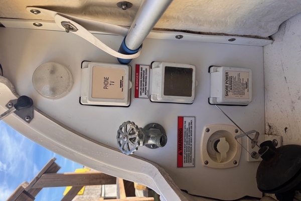 26ft Sea Ray Yacht For Sale