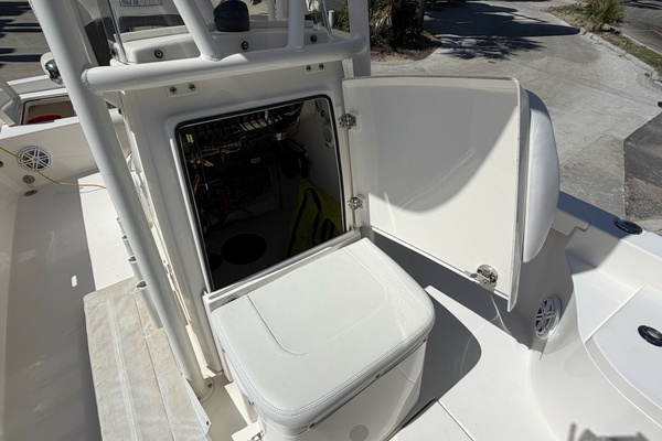 26ft Pathfinder Yacht For Sale