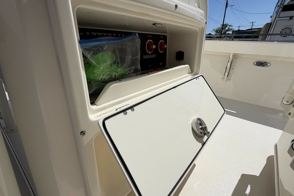 26ft Pathfinder Yacht For Sale