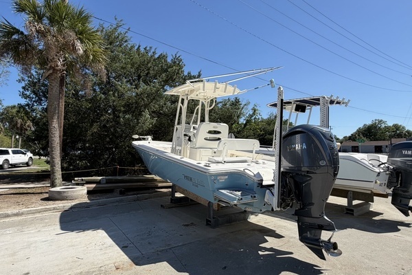 Photo of the 2022 Pathfinder 2600 HPS