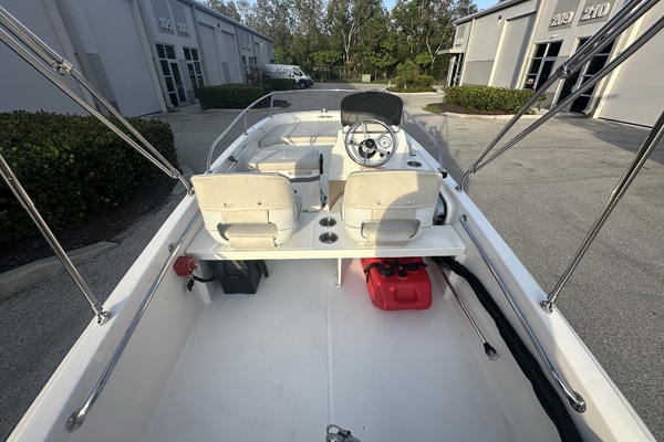 13ft Boston Whaler Yacht For Sale