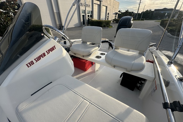 13ft Boston Whaler Yacht For Sale