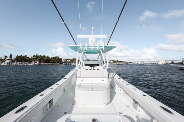 36ft Yellowfin Yacht For Sale