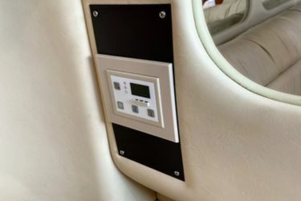 37ft Sea Ray Yacht For Sale