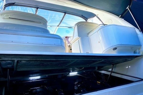 1999 Sea Ray 37
