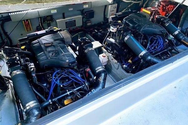 37ft Sea Ray Yacht For Sale