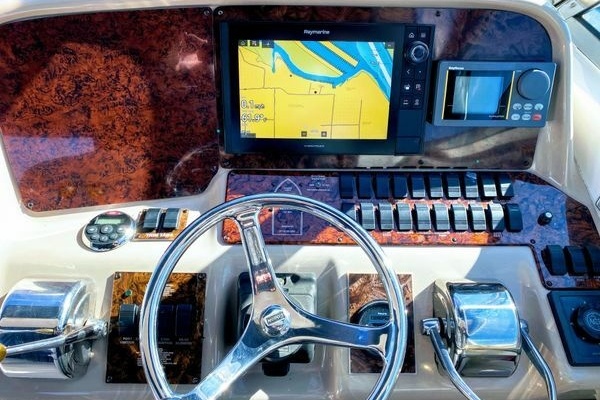 37ft Sea Ray Yacht For Sale
