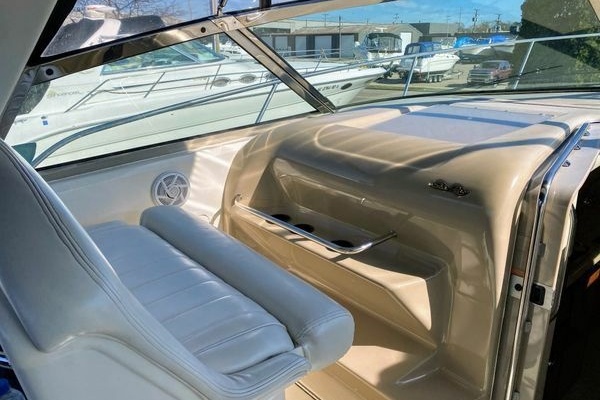 37ft Sea Ray Yacht For Sale