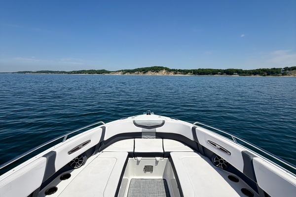 2018 Chaparral 30