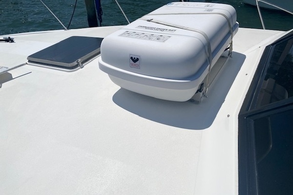 Photo of the 1984 Bertram 35 Convertible "Night Moves"