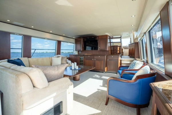 2009 Pacific Mariner 65