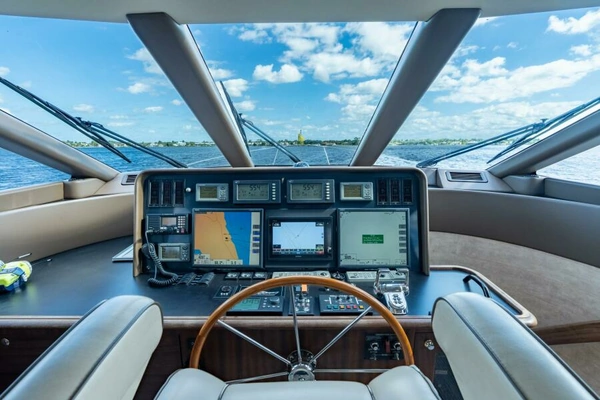 2009 Pacific Mariner 65
