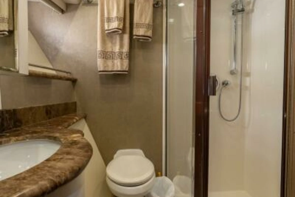 2009 Pacific Mariner 65