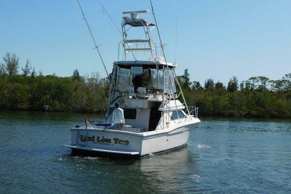 33ft Wellcraft Yacht For Sale