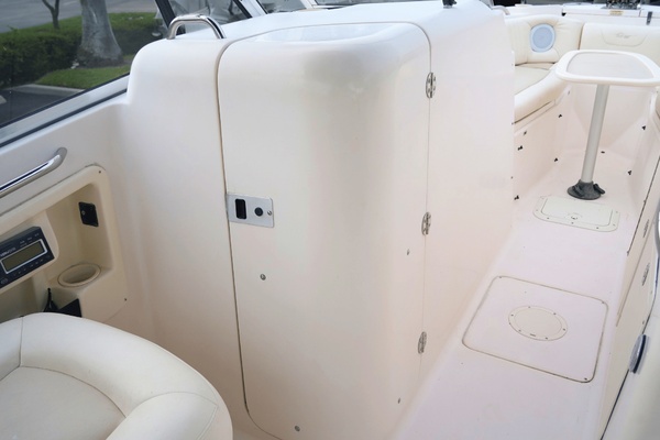 27ft Grady White Yacht For Sale