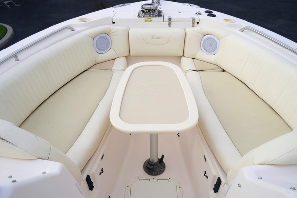 27ft Grady White Yacht For Sale