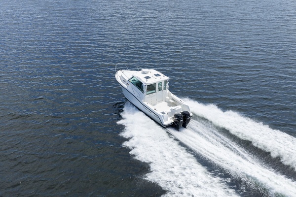 31ft Boston Whaler Yacht For Sale