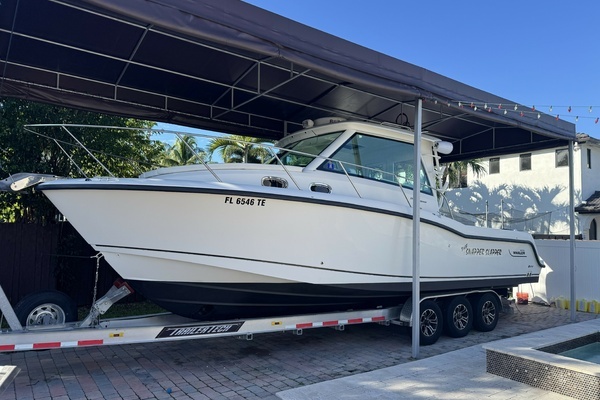 2014 Boston Whaler 31