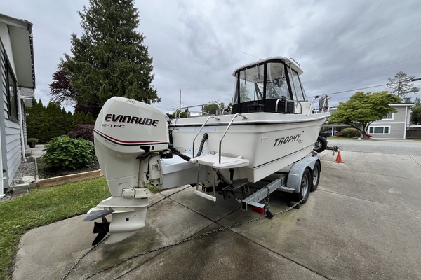 22ft Bayliner Yacht For Sale